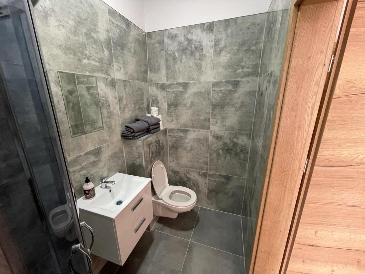 Hostel Grebocin Grebocin  Extérieur photo